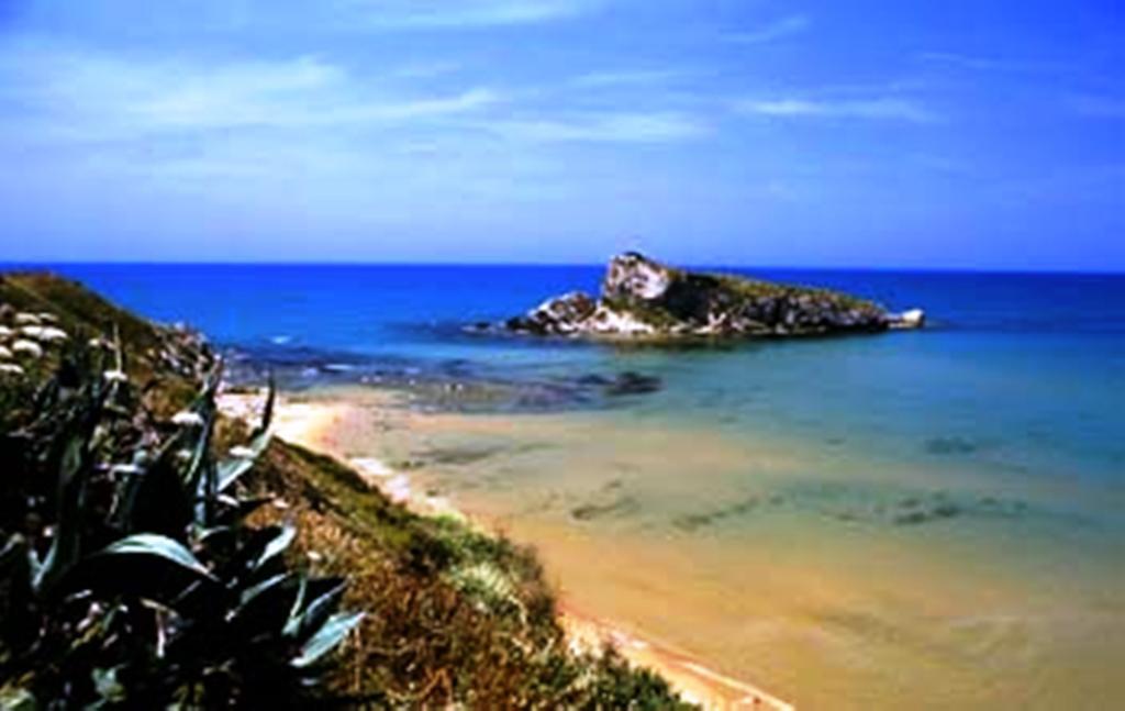 Castel Sant'Angelo Sea View Villa Licata Exterior photo
